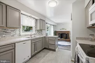 10955 Beechwood Ct, Waldorf, MD 20601 - Photo 9