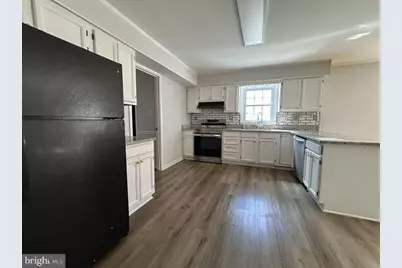 3402 Williamsburg Drive, Waldorf, MD 20601 - Photo 5