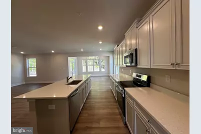 10525 Cosmos Ct, La Plata, MD 20646 - Photo 13