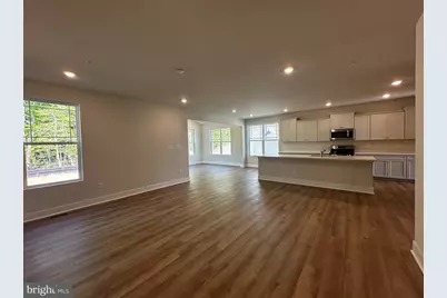 10525 Cosmos Ct, La Plata, MD 20646 - Photo 9