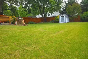 862 Holly Dr, La Plata, MD 20646 - Photo 33