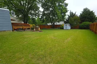 862 Holly Dr, La Plata, MD 20646 - Photo 13