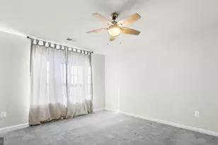 10185 Warfield St, White Plains, MD 20695 - Photo 11