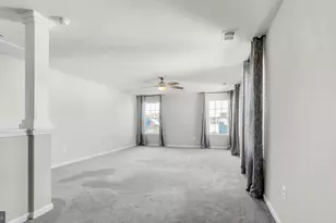 10185 Warfield St, White Plains, MD 20695 - Photo 13