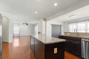 10185 Warfield St, White Plains, MD 20695 - Photo 7