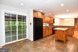 8870 Brook Dr, Waldorf, MD 20603 - Photo 13