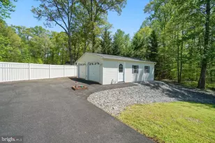7173 Juliette Low Ln, Hughesville, MD 20637 - Photo 39