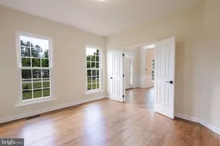 12438 Whisper Creek Ct, Charlotte Hall, MD 20622 - Photo 7