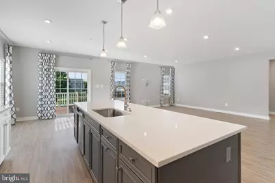 10602 Starfire Ln, Waldorf, MD 20603 - Photo 9