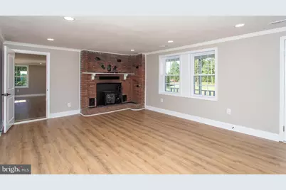 906 Washington Avenue, La Plata, MD 20646 - Photo 11