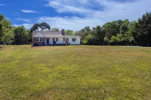 906 Washington Ave, La Plata, MD 20646 - Photo 1