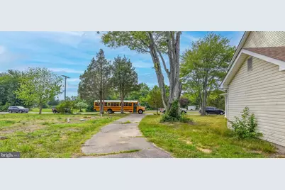 8400 Penns Hill Road, La Plata, MD 20646 - Photo 11