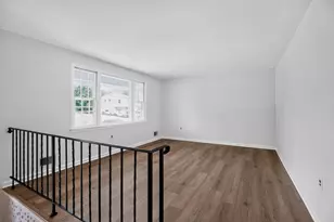 2260 Bridle Path Dr, Waldorf, MD 20601 - Photo 5