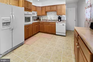 9614 Charles Ct, La Plata, MD 20646 - Photo 15