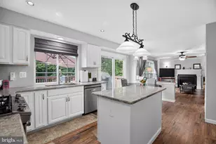 10490 Sagebrush Ct, Waldorf, MD 20601 - Photo 7