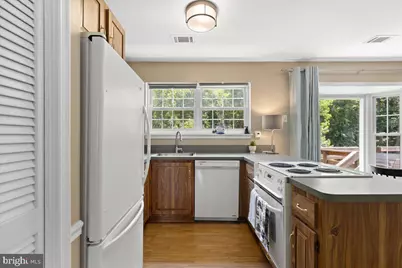 8929 Locust Street, Waldorf, MD 20603 - Photo 11