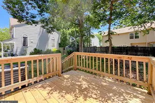 4160 Logteal Dr, Waldorf, MD 20603 - Photo 9