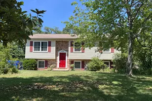 12208 Wendy Ln, Waldorf, MD 20601 - Photo 21