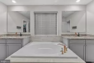 5192 Newport Cir, White Plains, MD 20695 - Photo 31