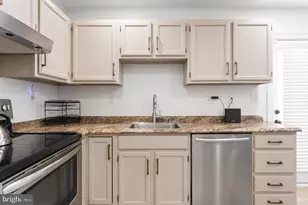 3218 Westdale Ct, Waldorf, MD 20601 - Photo 3
