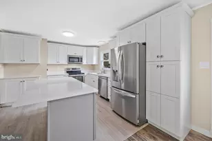 3801 Gardiner Rd, Waldorf, MD 20601 - Photo 19