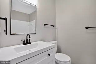 2421 York Ct, Waldorf, MD 20602 - Photo 19