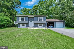 2300 Valley Oak Ct, Waldorf, MD 20601 - Photo 1