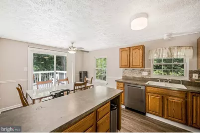 2300 Valley Oak Court, Waldorf, MD 20601 - Photo 5