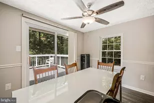 2300 Valley Oak Ct, Waldorf, MD 20601 - Photo 7