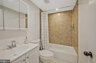2300 Valley Oak Ct, Waldorf, MD 20601 - Photo 17