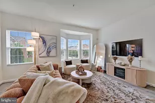 11752 Palm Desert Pl, Waldorf, MD 20602 - Photo 5