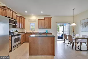 11752 Palm Desert Pl, Waldorf, MD 20602 - Photo 19