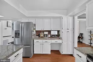 6508 Elk Ct, Waldorf, MD 20603 - Photo 5