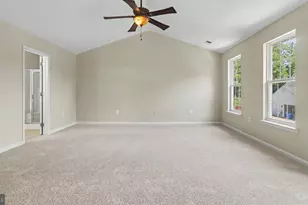 101 Powhatan Ct, La Plata, MD 20646 - Photo 29