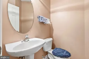 3215 Dunbratton Ct, Waldorf, MD 20601 - Photo 23