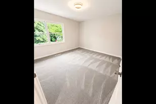 6713 Glen Albin Rd, La Plata, MD 20646 - Photo 13