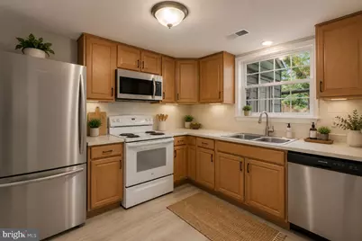 2583 Robinson Place, Waldorf, MD 20602 - Photo 5