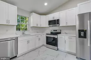 11734 Torcello Ct, Waldorf, MD 20601 - Photo 13