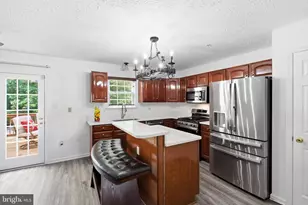 8012 Bullfinch Pl, White Plains, MD 20695 - Photo 7