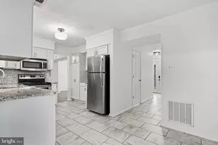 4060 Cottontop Ct, Waldorf, MD 20603 - Photo 11