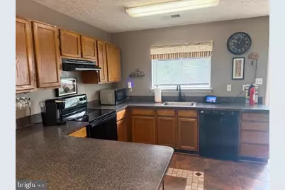 6207 Deerwood Court, Waldorf, MD 20603 - Photo 5
