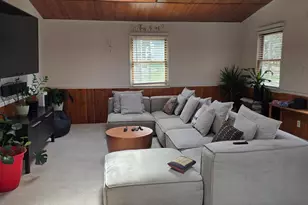 1113 E Patuxent Dr, La Plata, MD 20646 - Photo 11