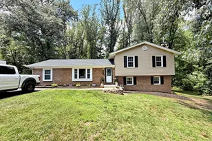 10372 Andrea Ln, La Plata, MD 20646 - Photo 1