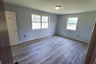 7108 Glen Albin Rd, La Plata, MD 20646 - Photo 11