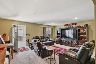 11228 St Luke Dr, White Plains, MD 20695 - Photo 11