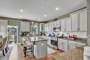 11228 St Luke Dr, White Plains, MD 20695 - Photo 19
