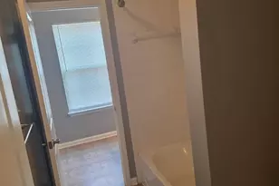 2873 Sweetbay St, Waldorf, MD 20603 - Photo 21