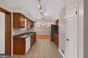 2710 Sun Valley Dr, Waldorf, MD 20603 - Photo 3