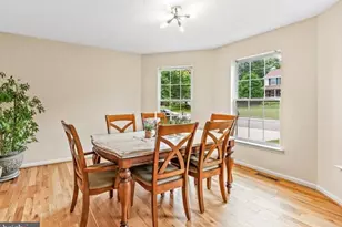 1313 Leicester Dr, La Plata, MD 20646 - Photo 3
