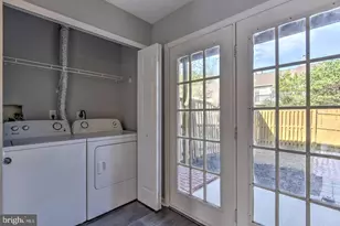 3279 Westdale Ct, Waldorf, MD 20601 - Photo 9